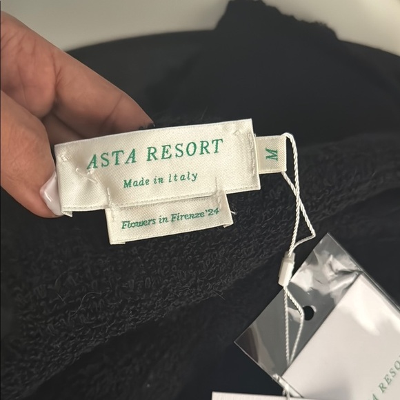 NWT ASTA RESORT Allegra mini Black Cut-Out Dress in Merino Alpaca size Medium - Picture 7 of 8